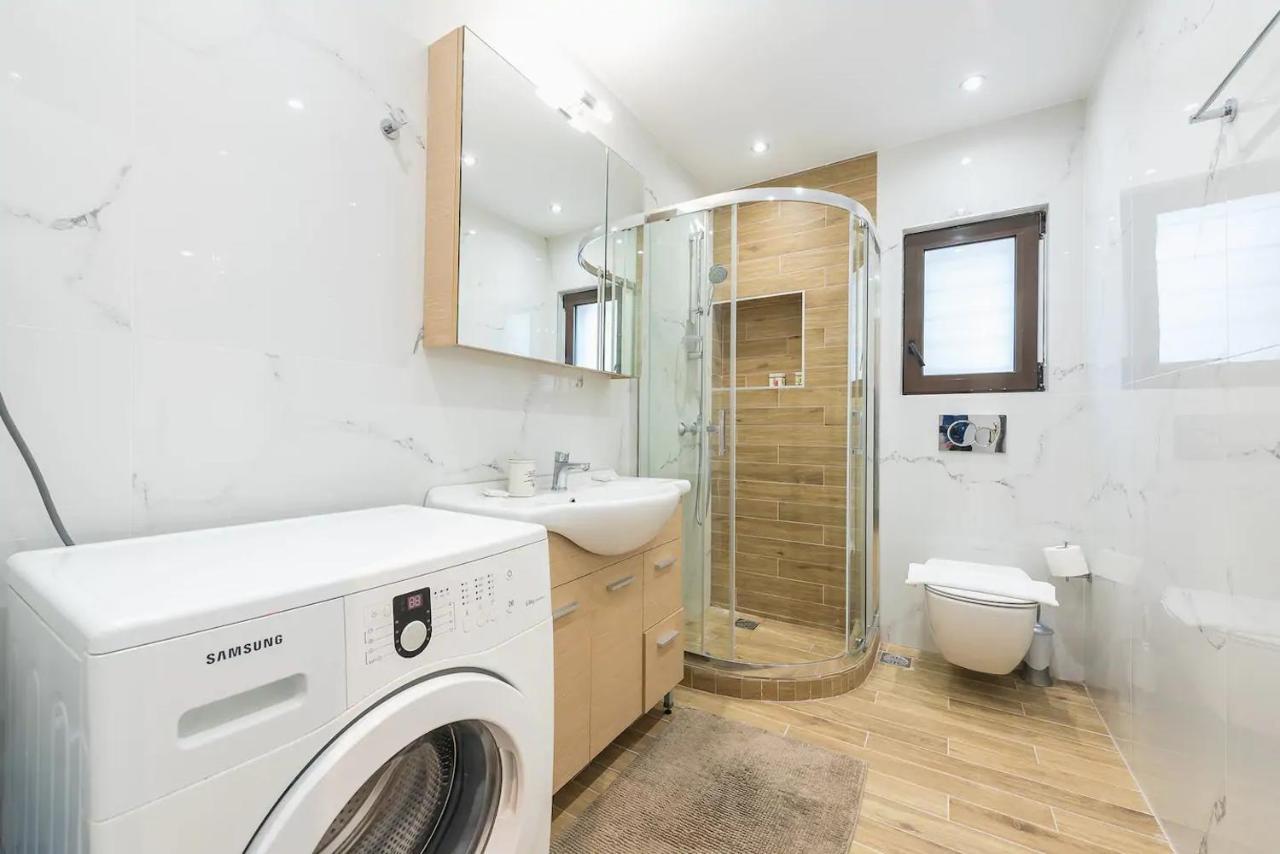 Glyfada Glass-Walled Designed Apt Αθήνα Εξωτερικό φωτογραφία